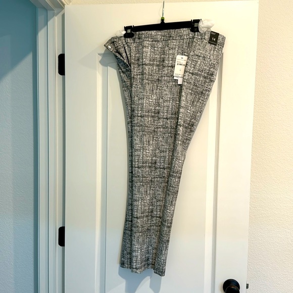 Very nice and soft work pants - Picture 2 of 5